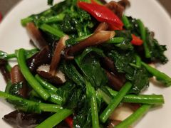 鸡枞菌炒油菜苔-德发长·花式蒸饺(大唐不夜城店)