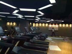 -一兆韦德健身(张杨路店)