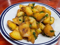 -芦茨金富饭庄·25年老字号·专做稻草鸡