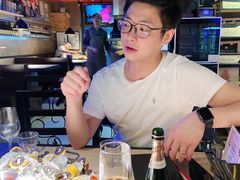 -囧吉香生蚝牛排馆(湖北路店)