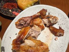 -包整·丝娃娃(一览甲秀楼风景店)