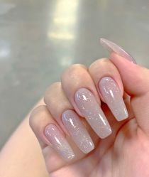 -悦指间美甲美睫