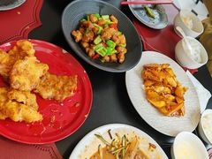 -红东阁东北菜烤肉酒馆(CROSS万象汇店)