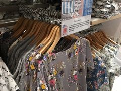 -优衣库(上海正大广场店)