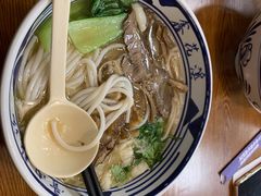 -鑫花溪牛肉米粉(凤凰街创始总店)