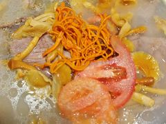 -九寨沟特色牦牛肉汤锅