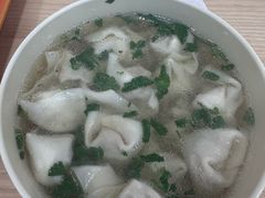 小馄饨-周震馄饨