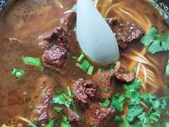 红烧牛肉面-旺泉餐饮店·清真牛肉面馆