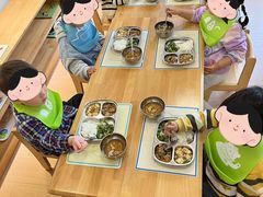 -绿城奇妙园双语日托(华茂悦峰园区)