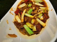 -万重锦·人文川菜馆(骡马市店)