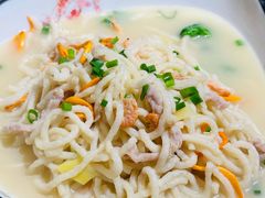 -龙桥私厨·姜花菊花过桥鱼·顺德菜(容桂店)