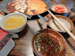 -萍姐火锅·公路夜市(武汉首店)