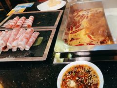 -百年川椒重庆老火锅(光谷店)