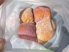 MINI紫薯芋泥双料吐司-奈雪的茶(新天地广场PRO店)