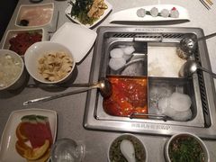 -海底捞火锅鲜切牛肉主题店(长寿路店)