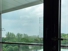 -上海佘山世茂艾美酒店