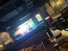 -麦凯伦烧烤·精酿超级工厂店(金桥总店)