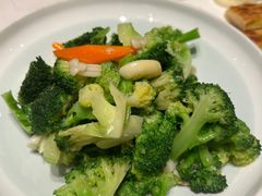 蒜蓉西蓝花-北李妈妈菜·海肠捞饭(高新万达店)