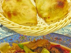 -巴扎美食·新疆菜·西域歌舞表演餐厅(新疆大厦店)