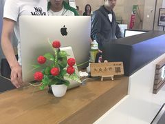 -爱畅享华为苹果手机维修服务(虹口龙之梦店)