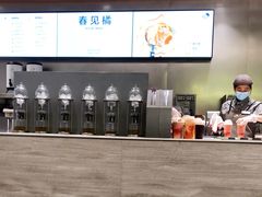 -喜茶(杭州滨江宝龙店)