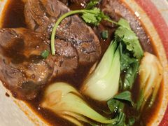 牛三宝面-静香HOUSE·全时段融合餐厅(七星欢乐颂店)