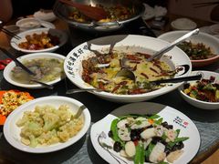 -江渔儿酸菜鱼(万科东荟城店)