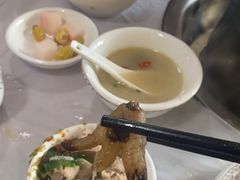 -鲁朗纳麦石锅鸡庄园