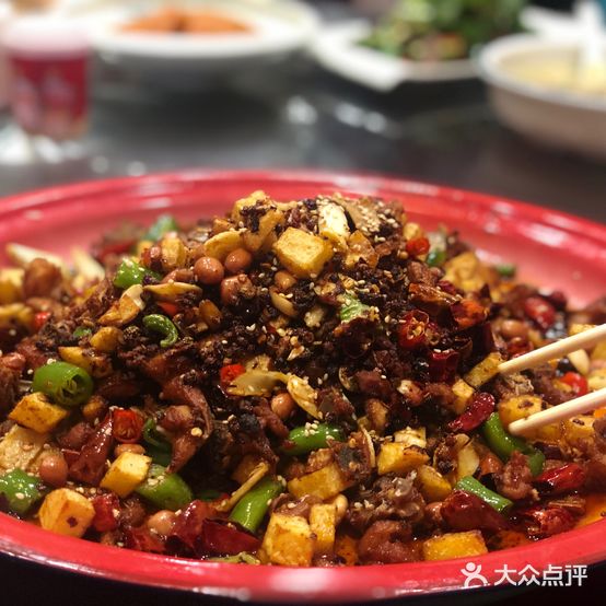 鸡毛店巧味菜馆(井泉路店)