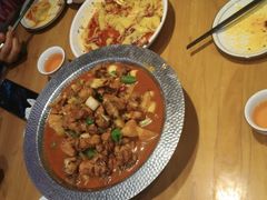-俭寨大盘鸡·手抓肉·烧烤新疆菜(乌苏路店)