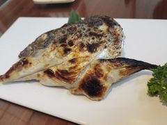 烤三文鱼头-尺山寸水日料(马桥满天星店)