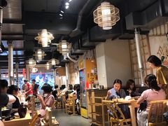 大堂-胖记烤肉(江汉路店)