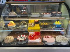 面包甜点陈列柜-DQ·蛋糕·冰淇淋(虹口龙之梦店)