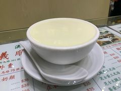 -义顺牛奶公司(新马路老店)