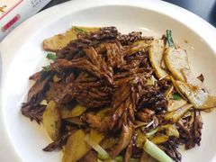 -老牌坊鲁菜名店(聊城美食岛店)