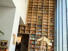 -上海书城(福州路店)