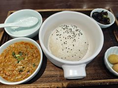 -蟹上黄·蟹黄面·江南糖水(人民广场店)