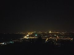 -鬼笑石后山停车场