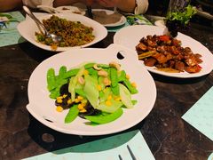 -大树餐厅(红旗街万达店)