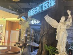 -暴风岛沉浸式体验馆(百联世纪店)