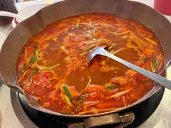 -毛辣果·贵州红酸汤牛肉火锅(西单店)