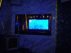 -K+全国连锁KTV(绿地缤纷天地店)