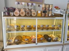 面包甜点陈列柜-野上麦田(中贸广场店)