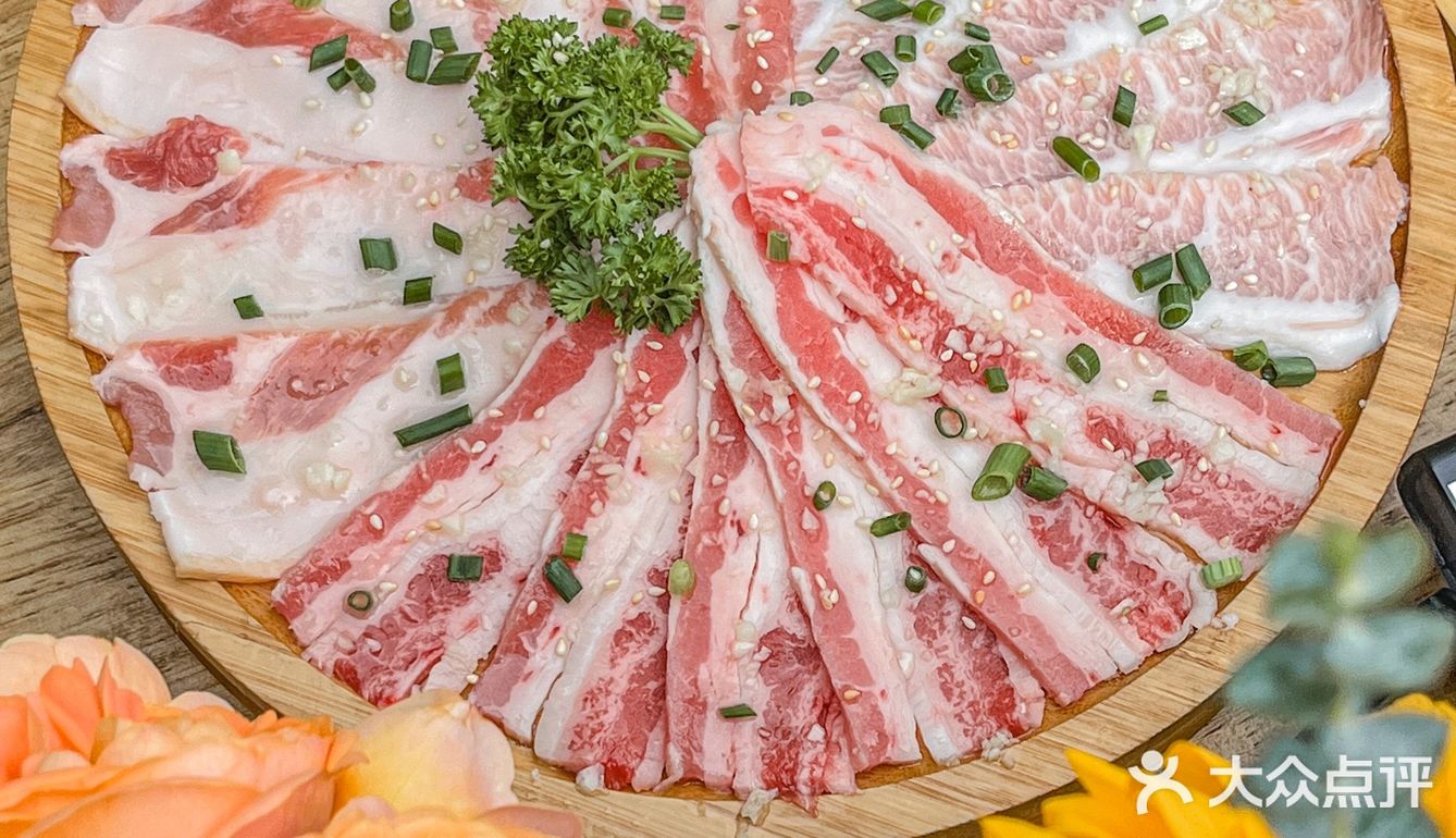 在花园里吃烤肉喝下午茶是怎样的一种体验⁉