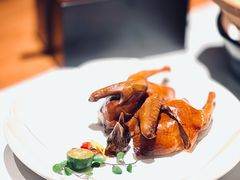 玻璃脆皮乳鸽-福院
