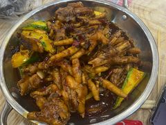 -江城燕子大排档(江汉路步行街店)