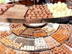 -Laderach 莱德拉(上海环贸iapm店)