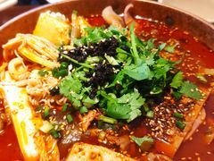 -成都你六姐·牛肉冒菜(城市集市合生汇店)