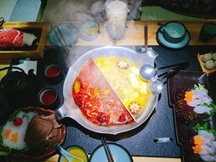 红颜花胶鸡锅-湊湊火锅·茶憩(石家庄万象城店)