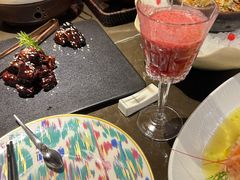 -海派悦庭·海胆烧麦·新融合菜(凯德广场店)